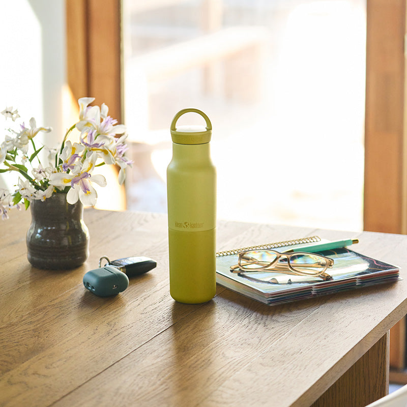 12oz-rise-classic-with-arch-loop-cap-u3 12oz_rise_classic_insulated_acacia_table_square.jpg