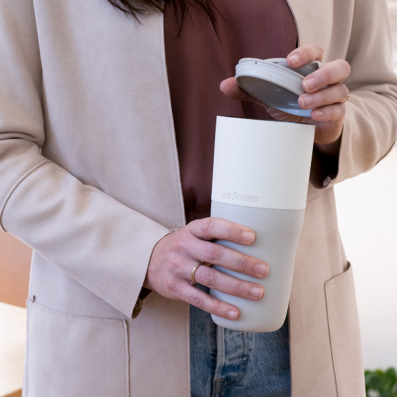 26oz-rise-tumbler-sale-t1 26oz_Rise_Tumbler_tofu_suit_square.jpg