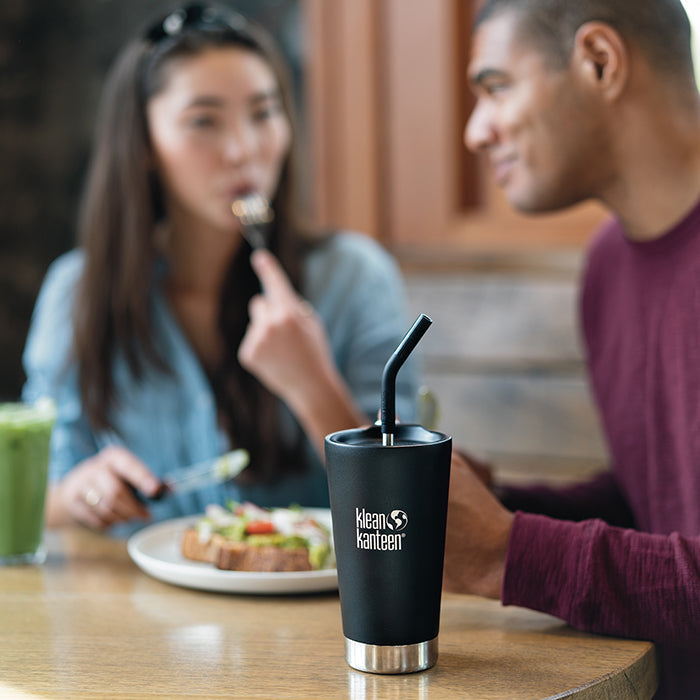 straw-2-pack-black-sale-v8 coffee-tumbler-metal_straw_lifestyle.jpg