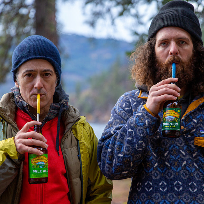 straw-4-pack-s9 recycled_steel_straws_beers_dudes_lifestyle.jpg