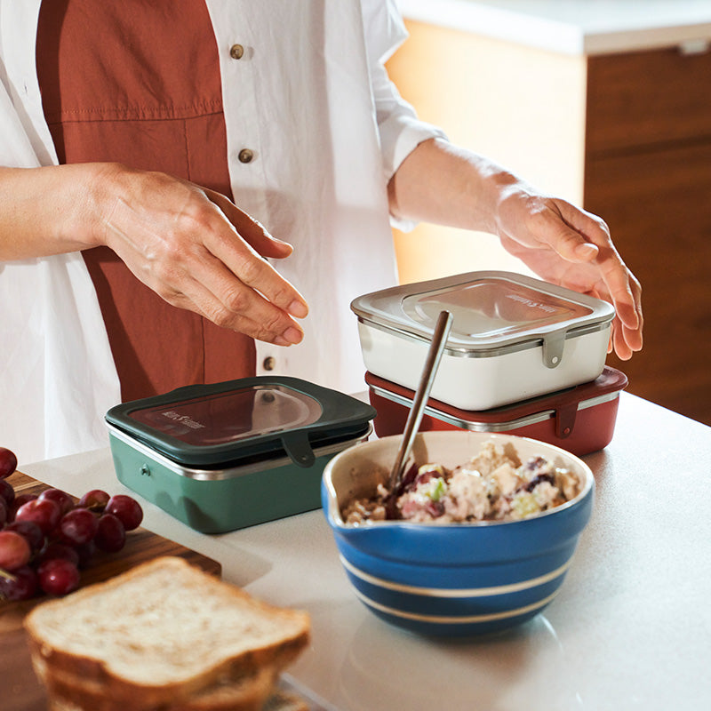 23oz-rise-food-box-lunch-b8 rise_food_lunch_box_kitchen_stack_bowl_square.jpg